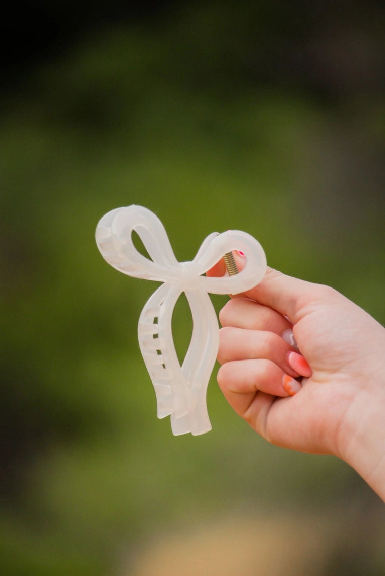 Bow Claw Clip - Proper