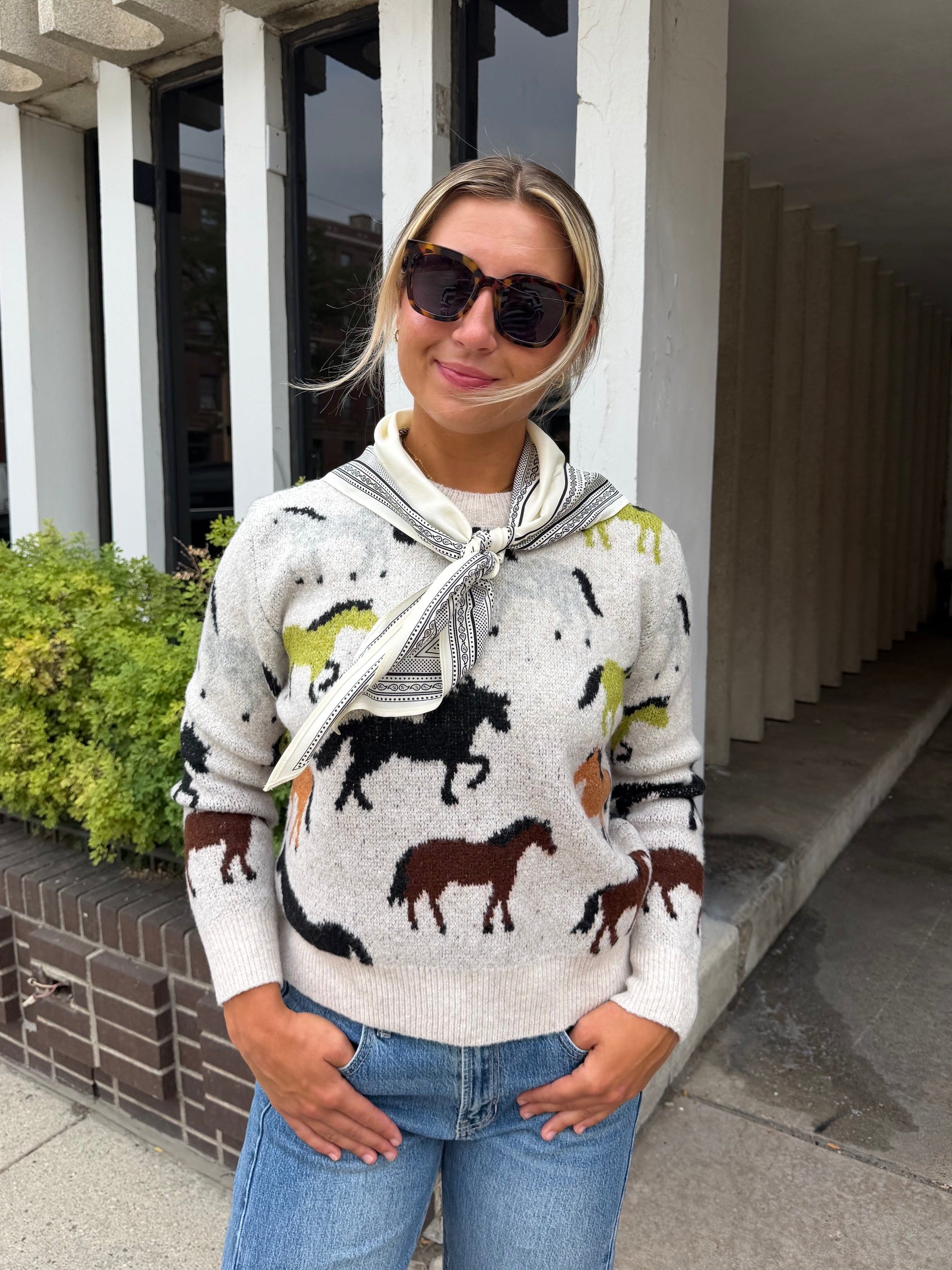 Lowri Sweater