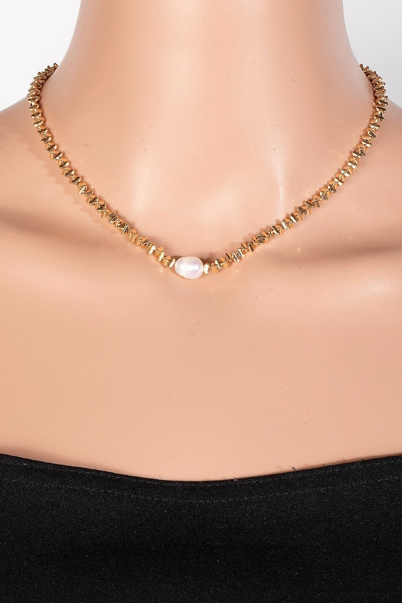 Eira Necklace
