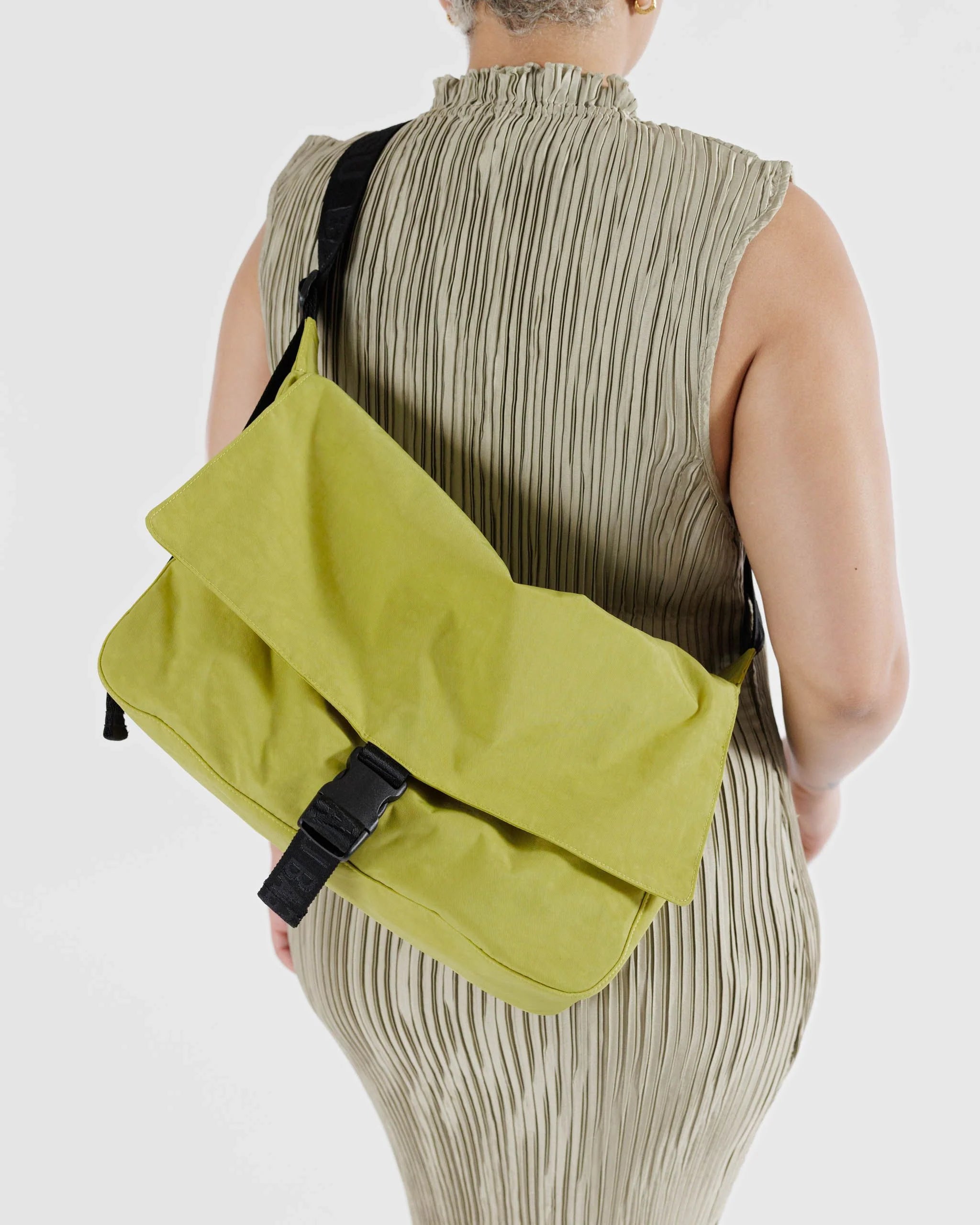 Baggu messenger bag hotsell