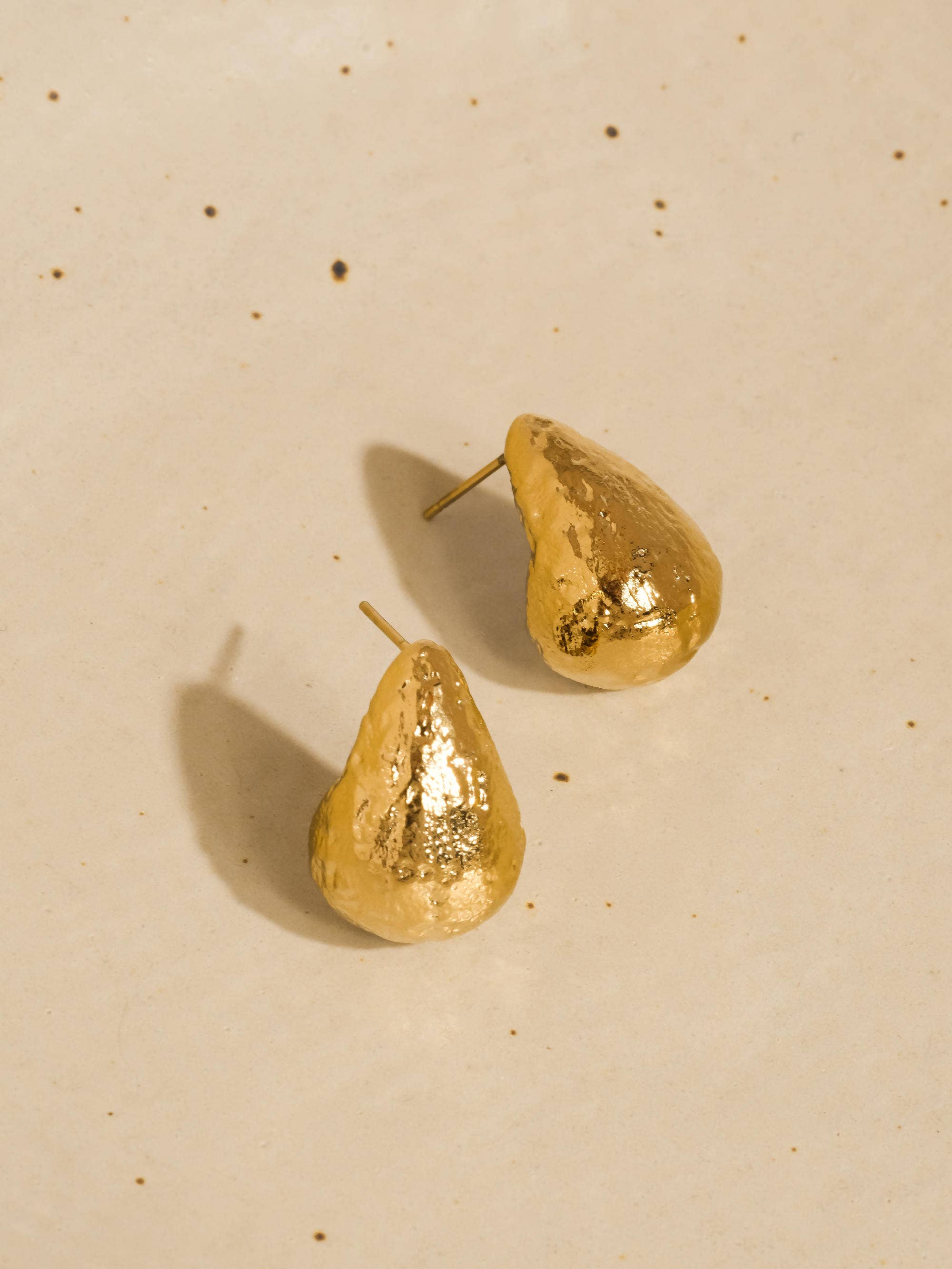 Vivelle Droplet Earring