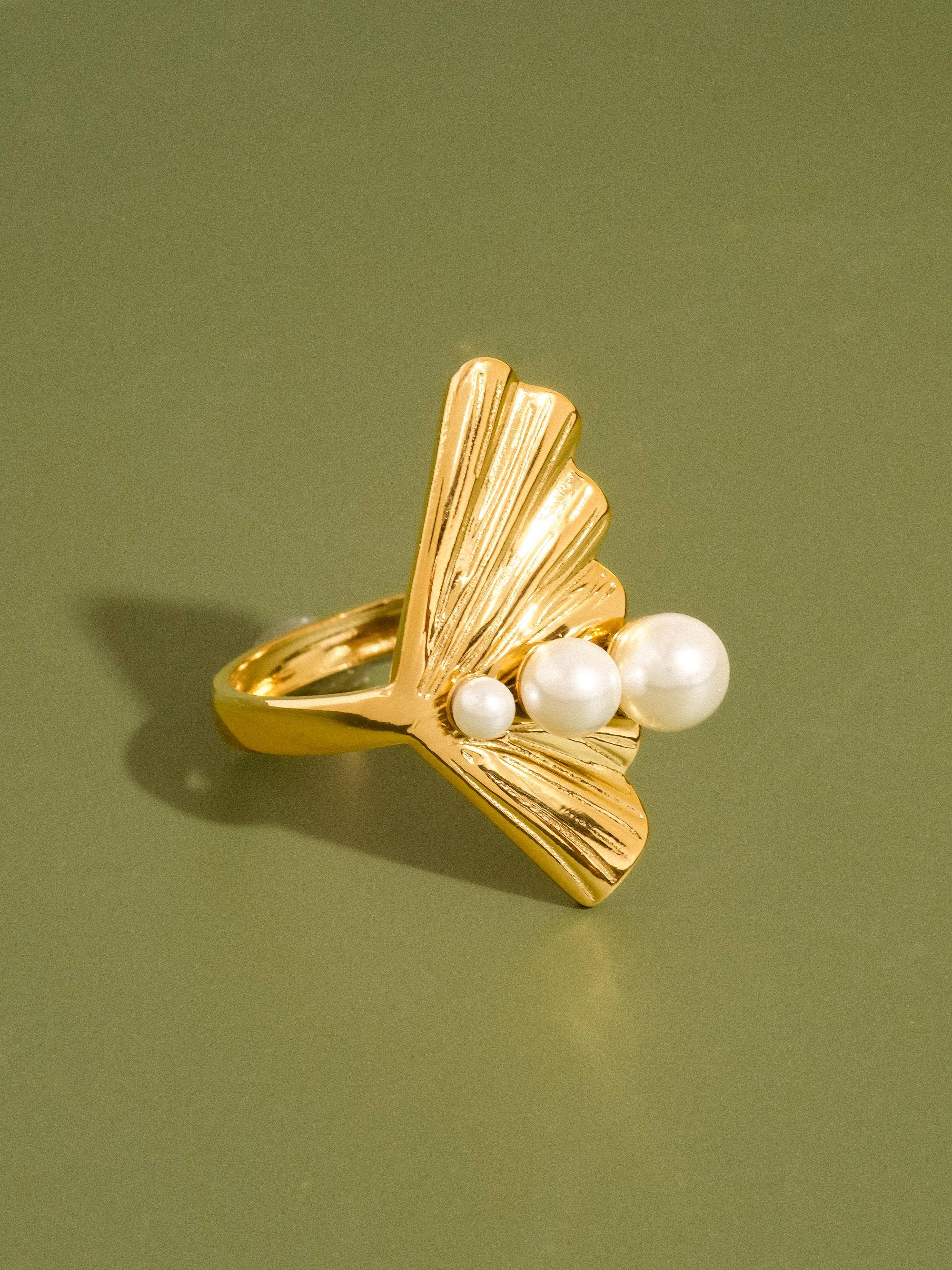 Kala 18K Gold Non-Tarnish Sculptural Pearl Statement Ring - Proper