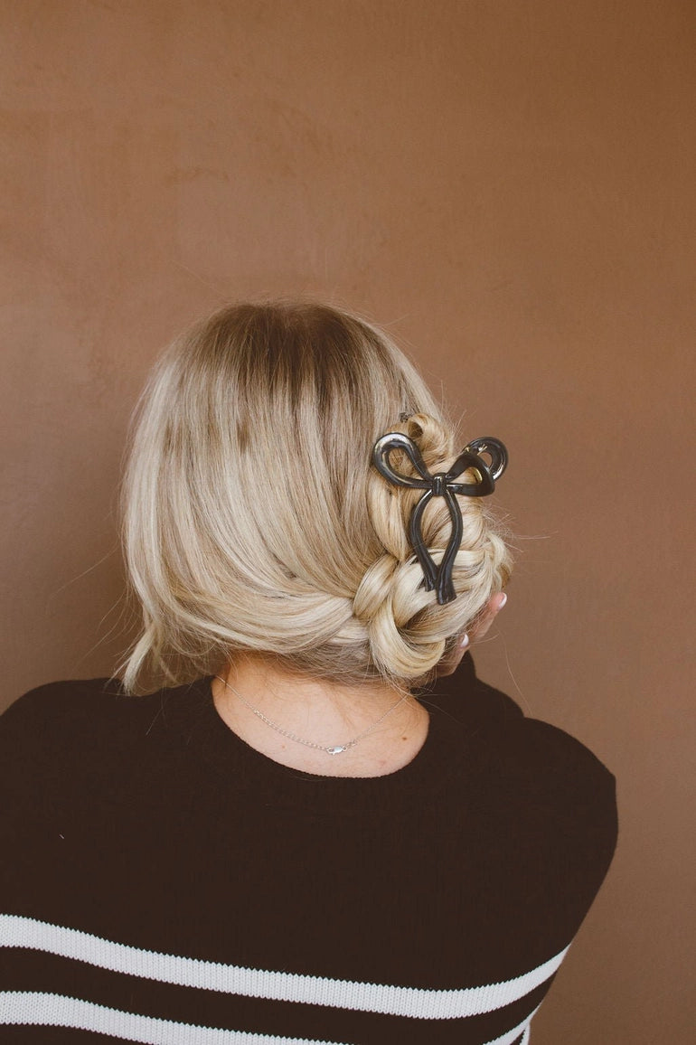Bow Claw Clip - Proper