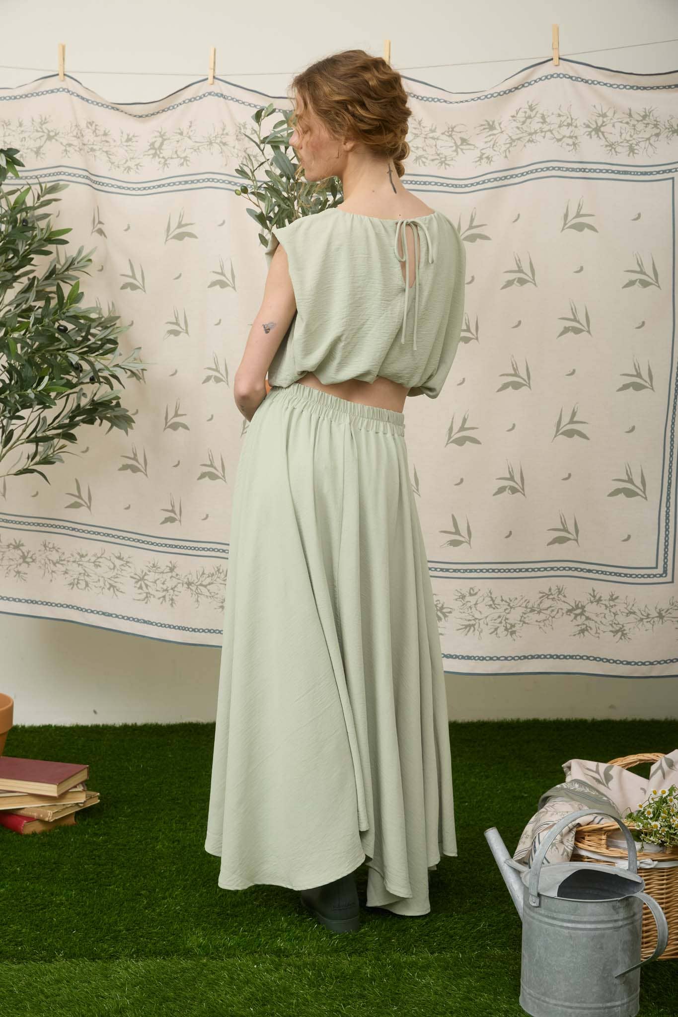 SLEEVELESS BALLOON CROP TOP - Proper