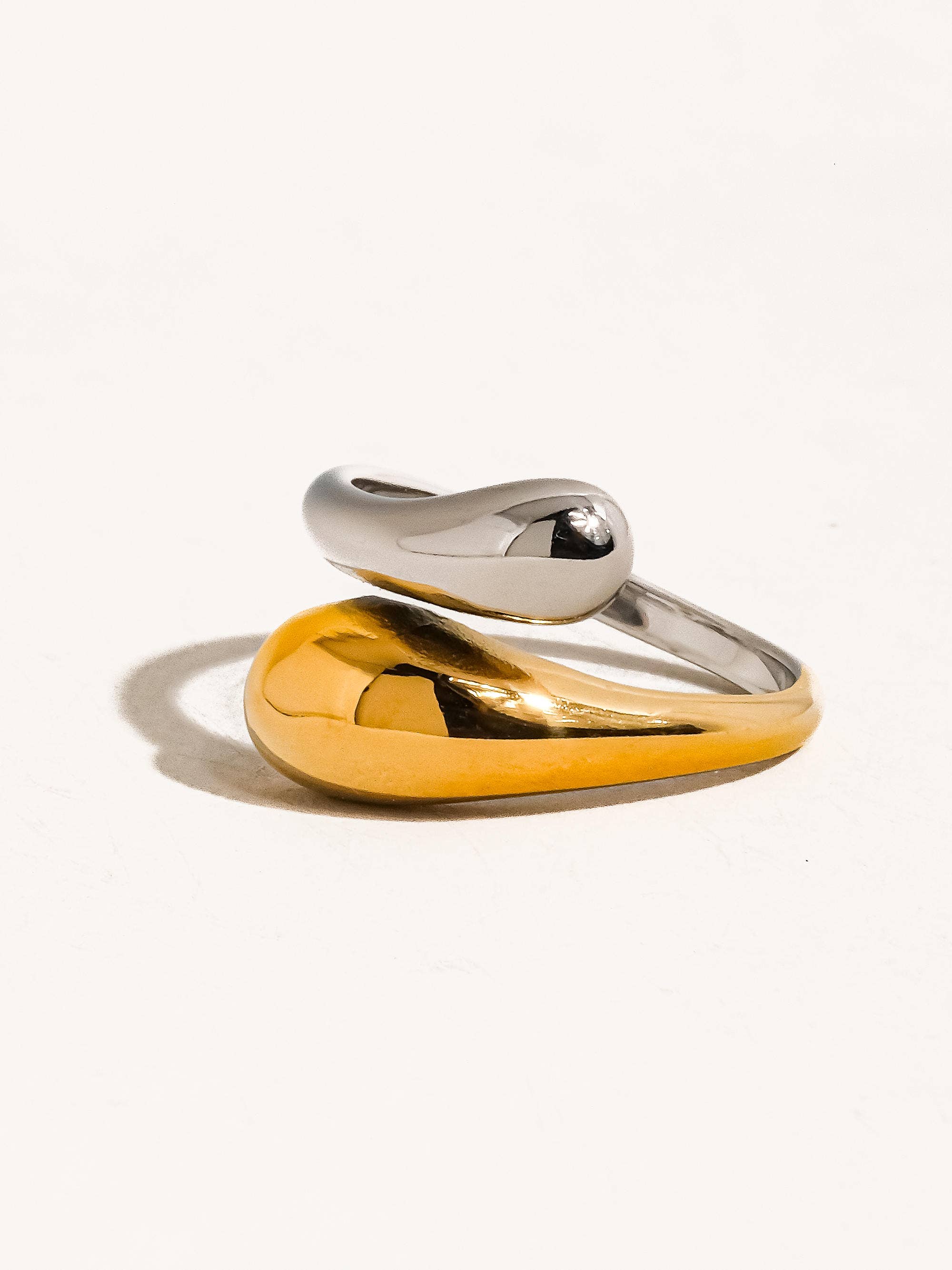 Gabrielle Twist Ring - Proper