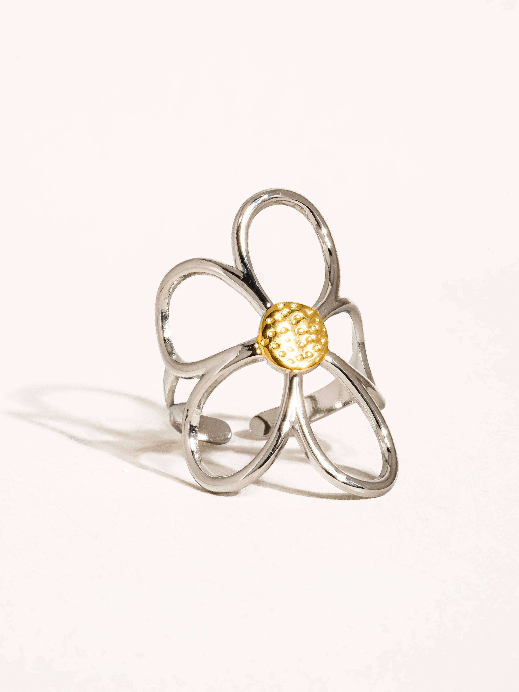 Isolde Ring - Proper