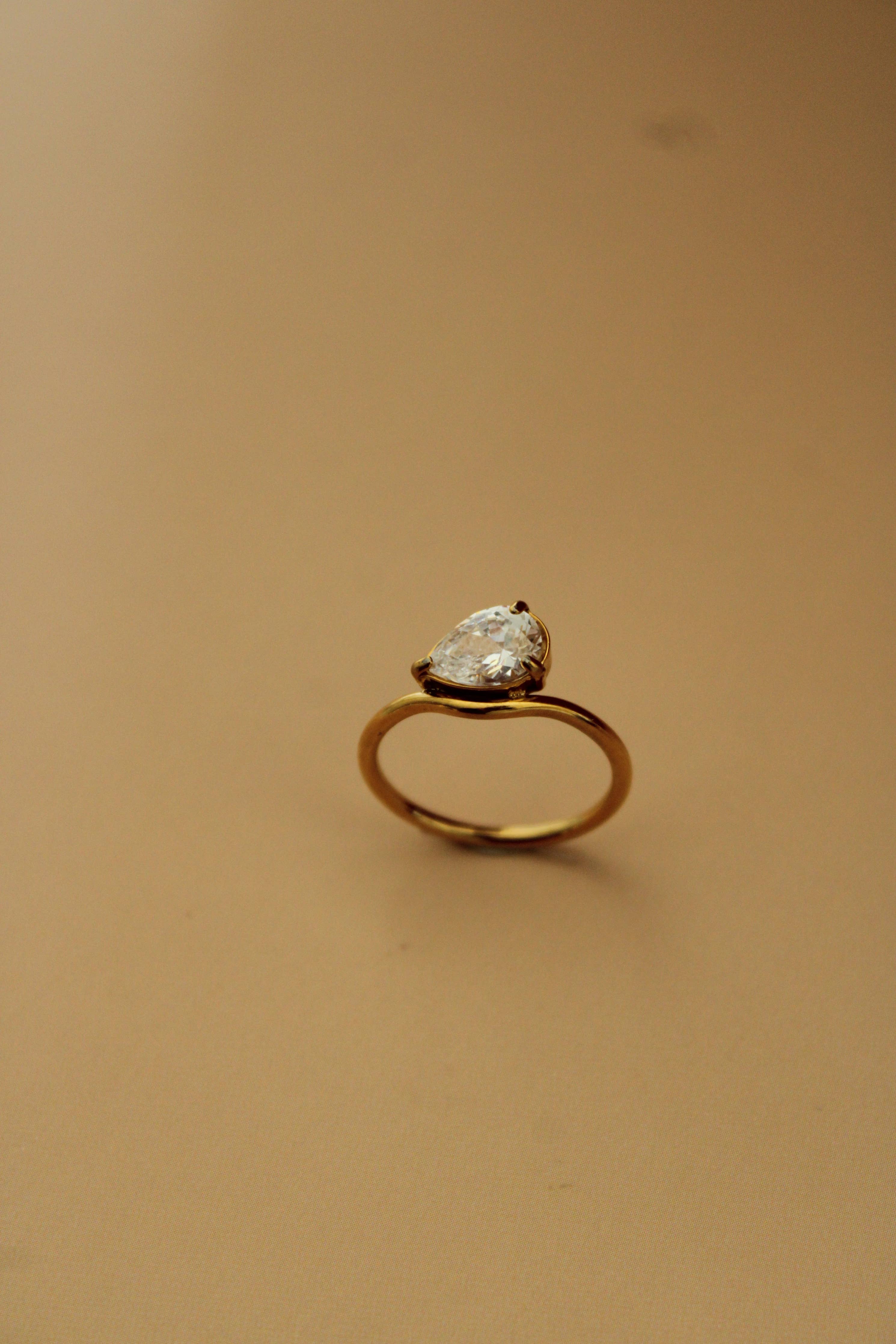 Nyx Ring - Proper