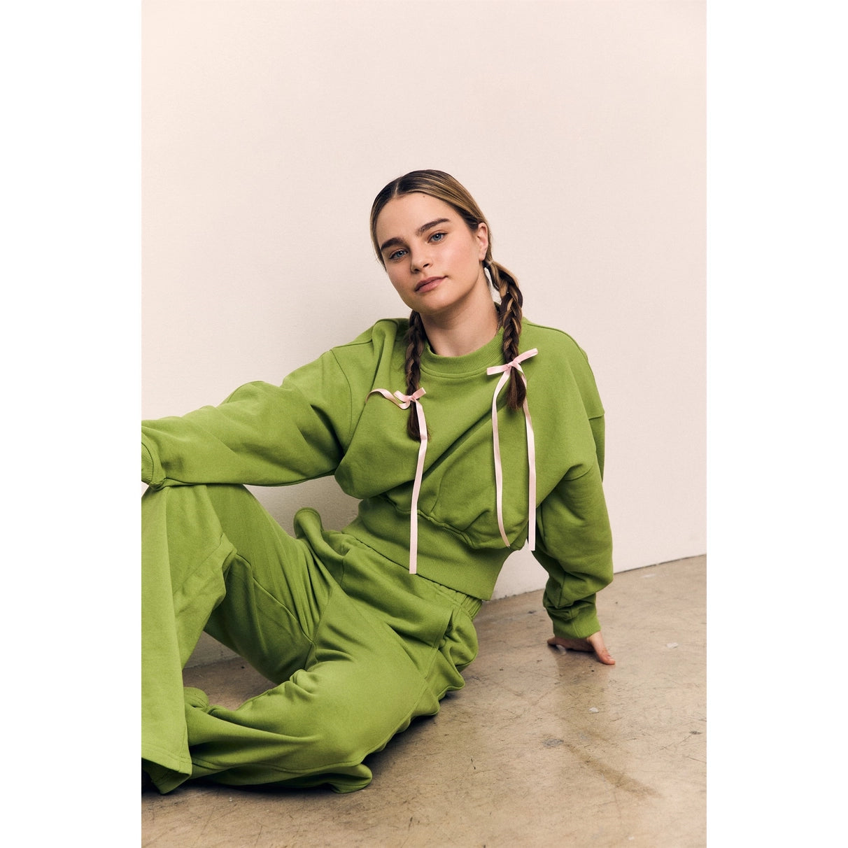 Rhodes Crop Sweatshirt - Proper