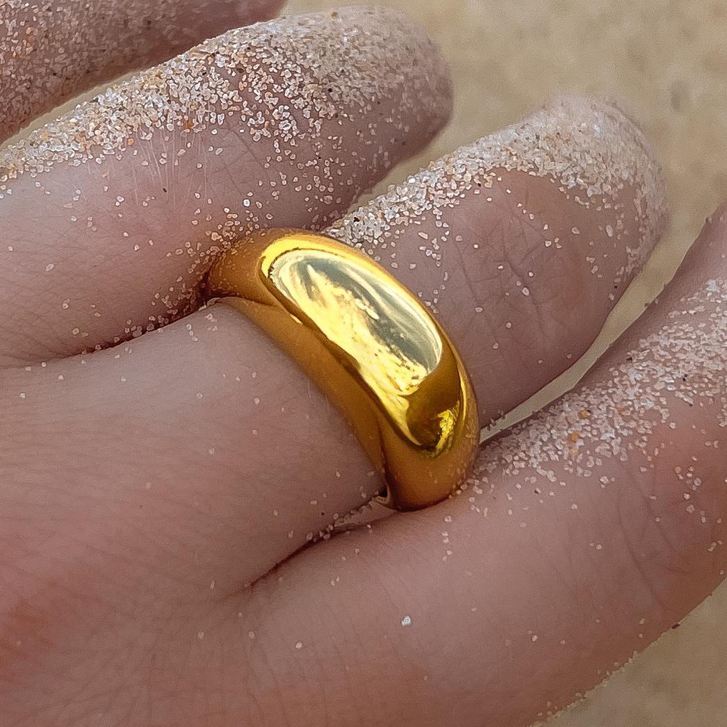 Essential Ring