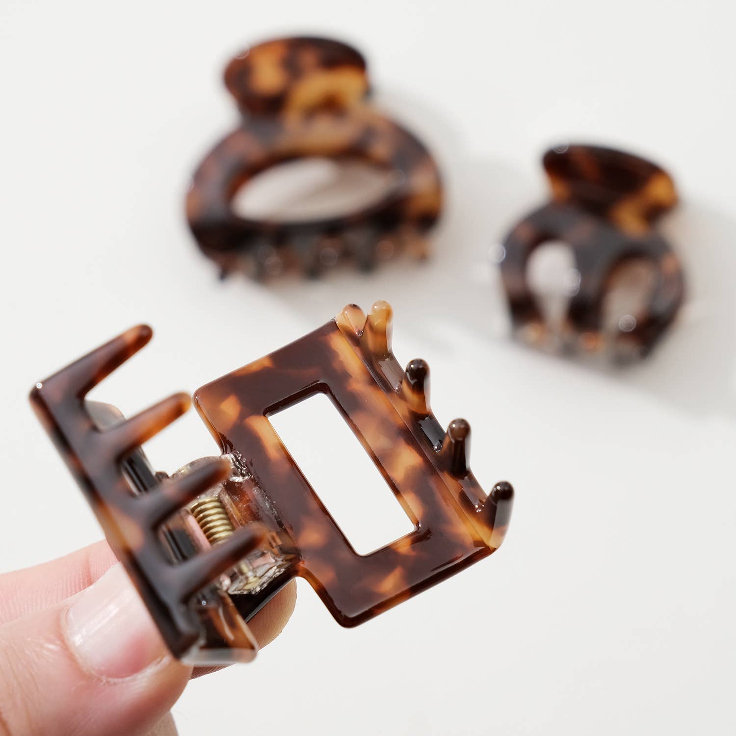 Deep Tortoise Mini | Assorted Mini Claw Clips - Proper