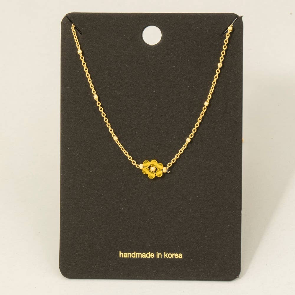 Beaded Flower Pendant Dainty Chain Necklace - Proper