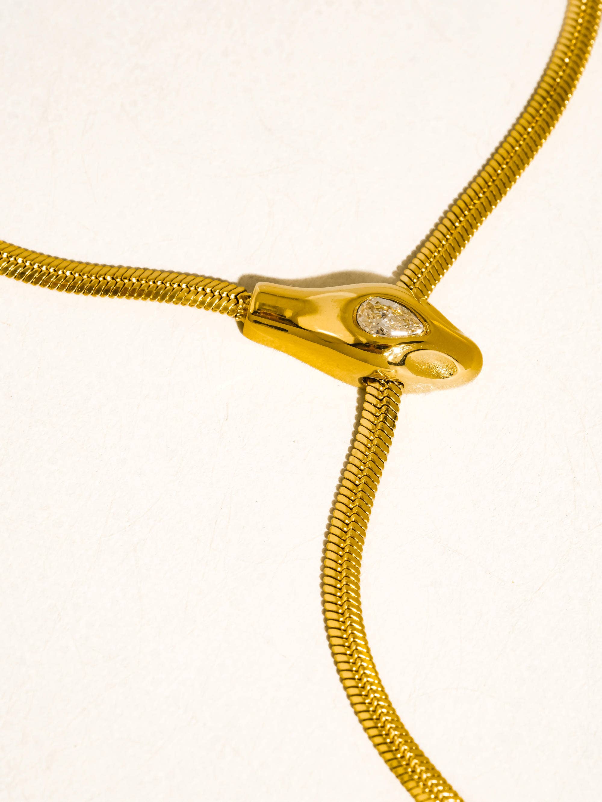 Gildora Lariat Necklace