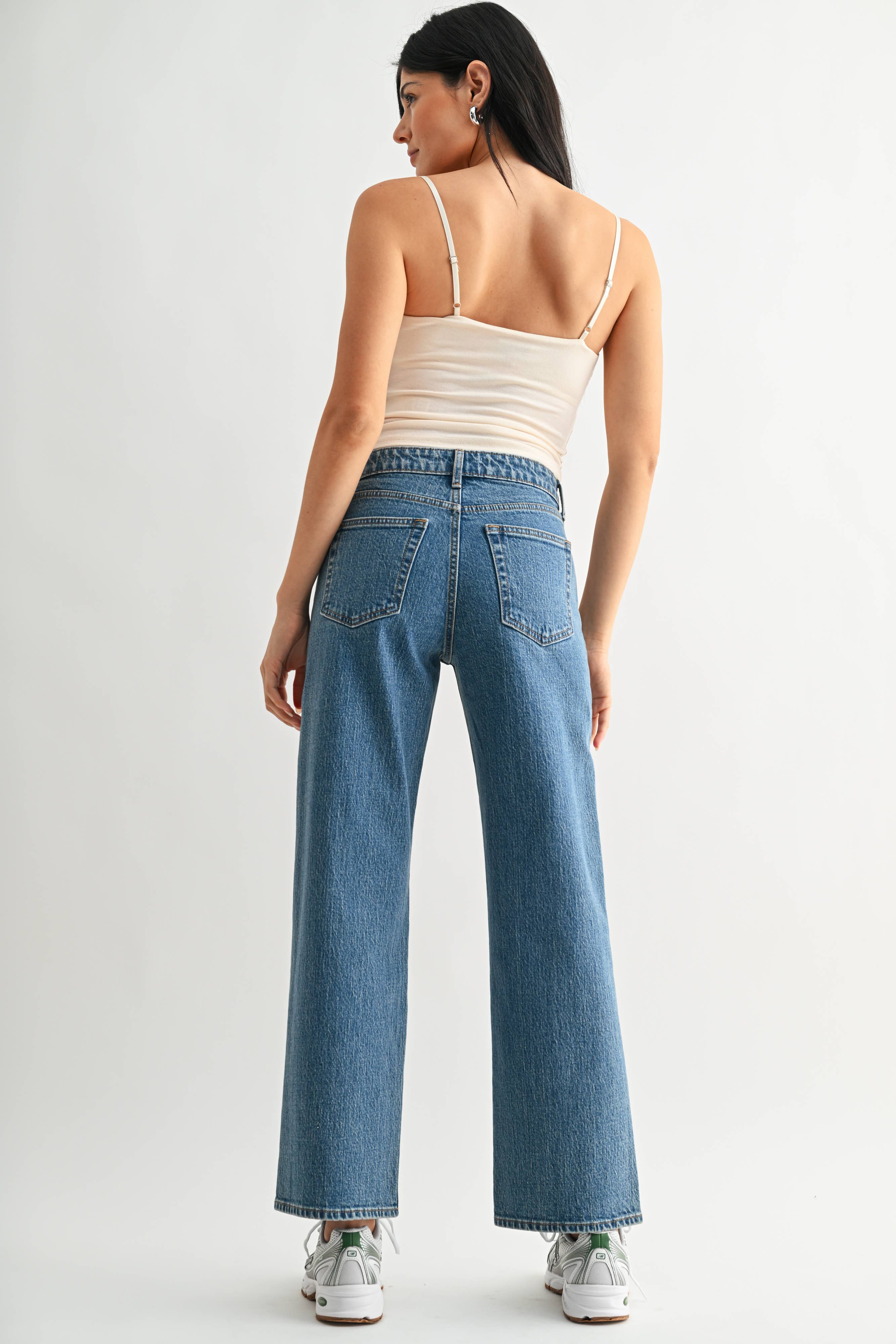 Classic Straight Jeans - Proper
