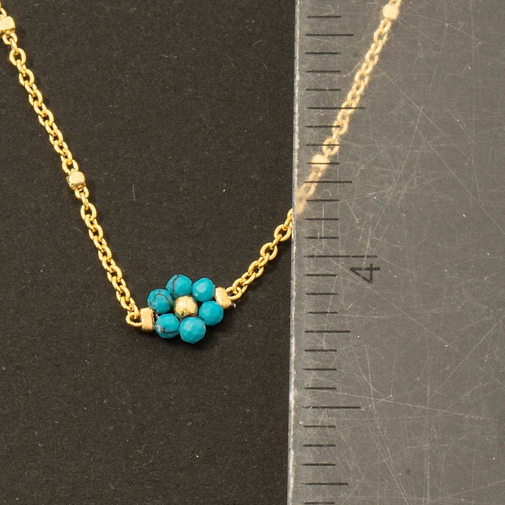 Beaded Flower Pendant Dainty Chain Necklace - Proper