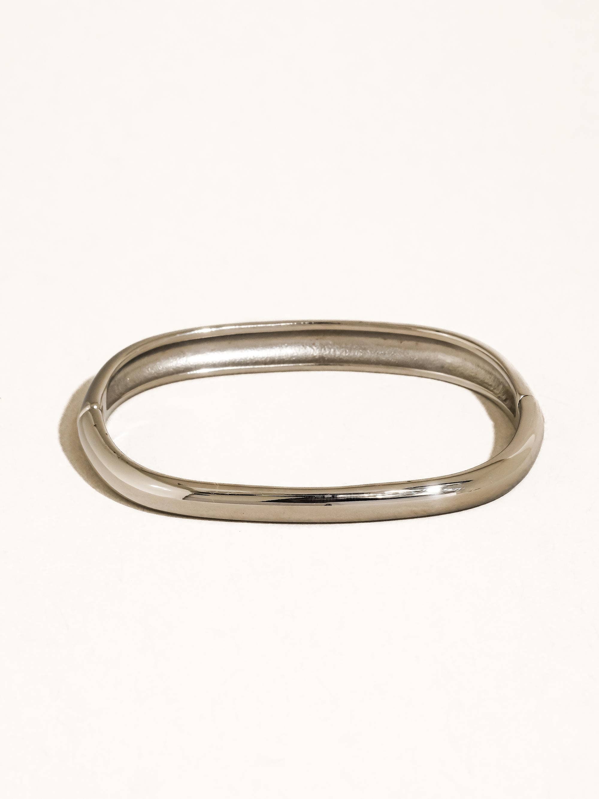 Renzi Bangle