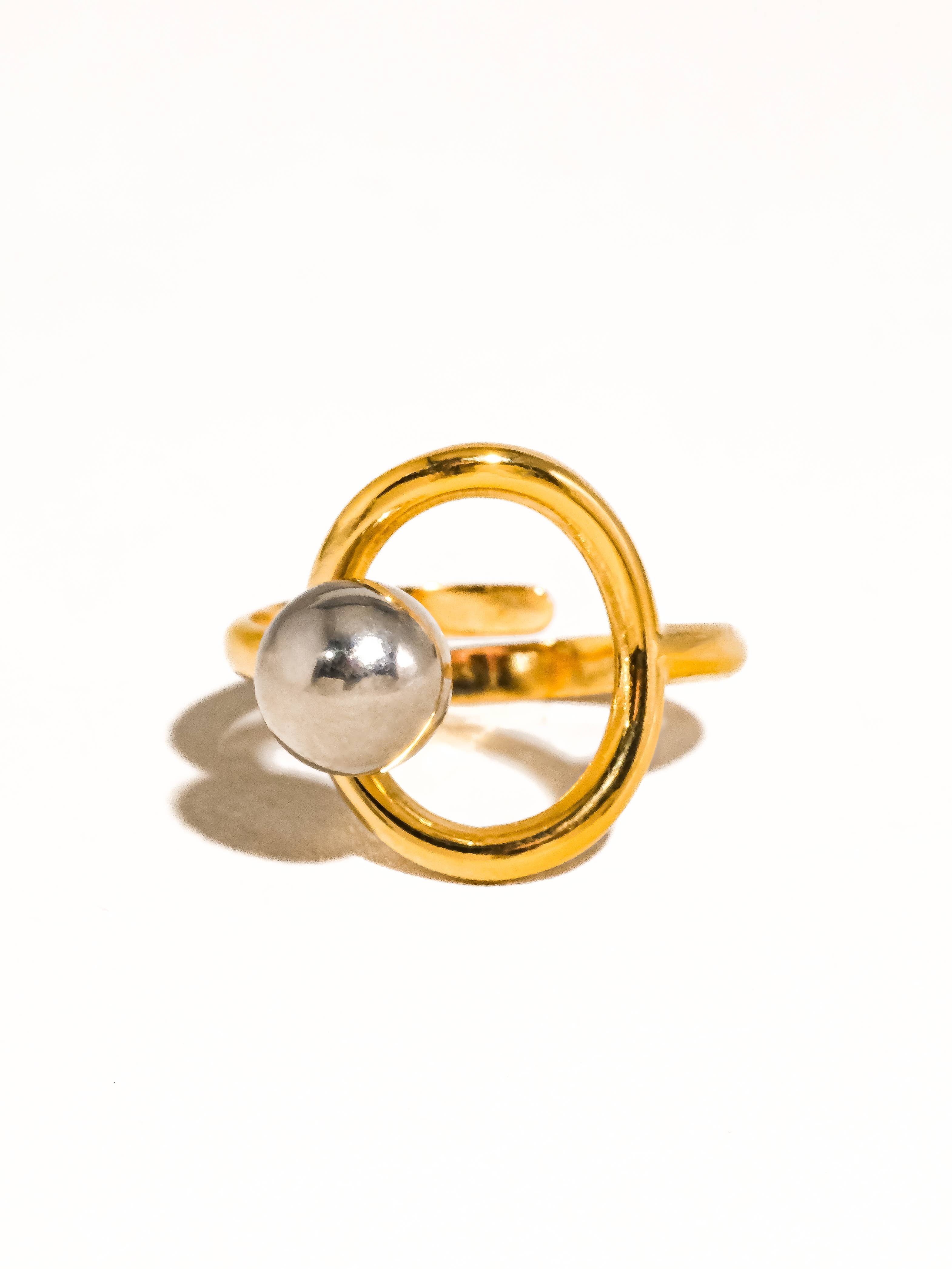 Sibylle Two Tone Round Ring - Proper