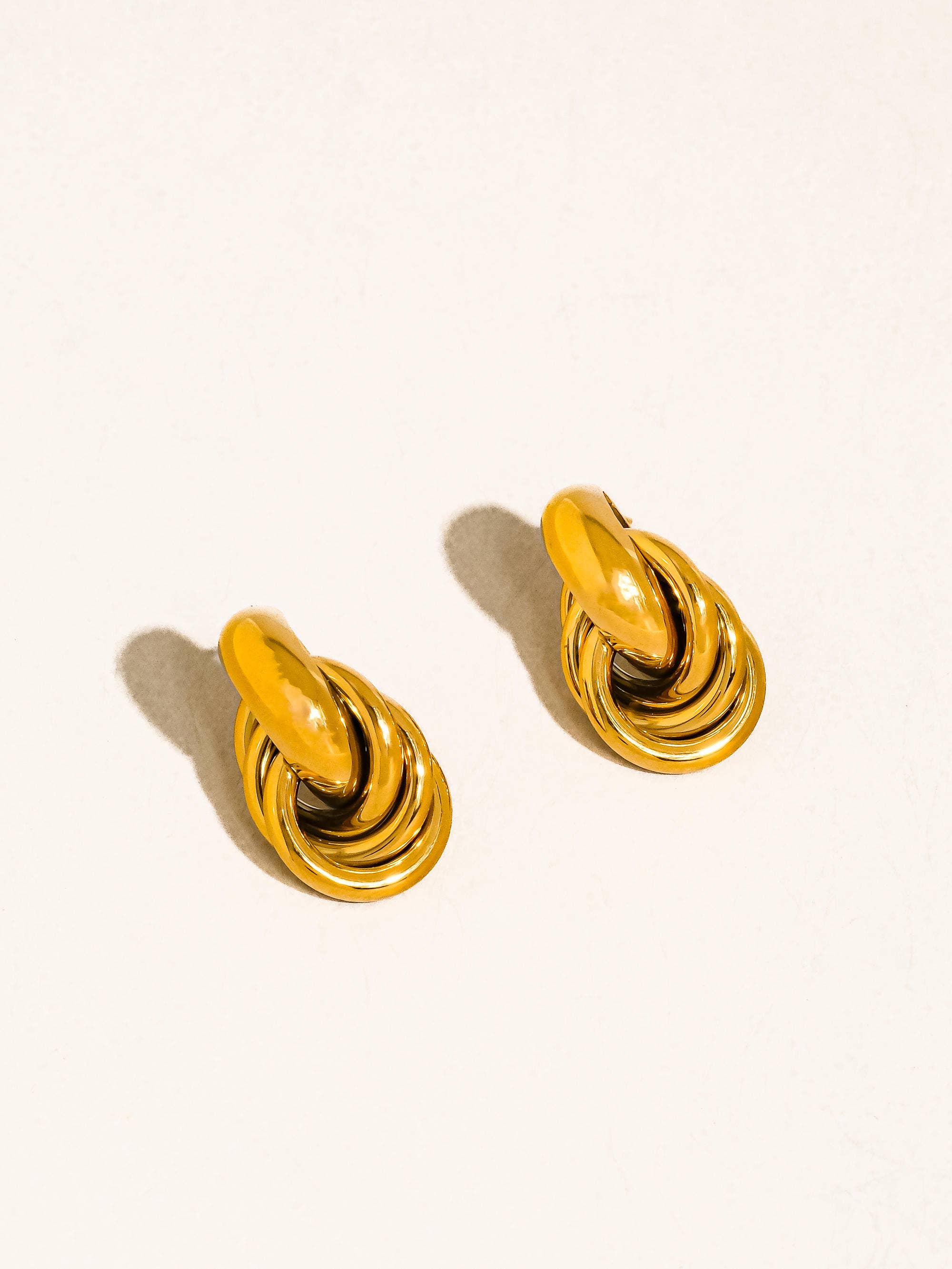 Rosavine Earrings - Proper