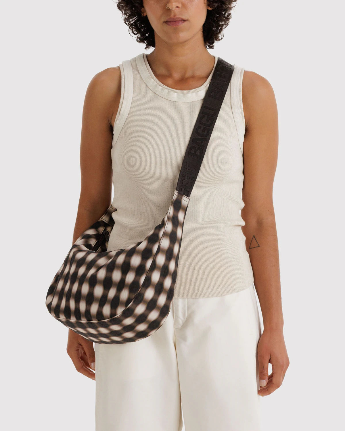 Baggu Medium Nylon Crescent Bag - Blurred Gingham Brown - Proper