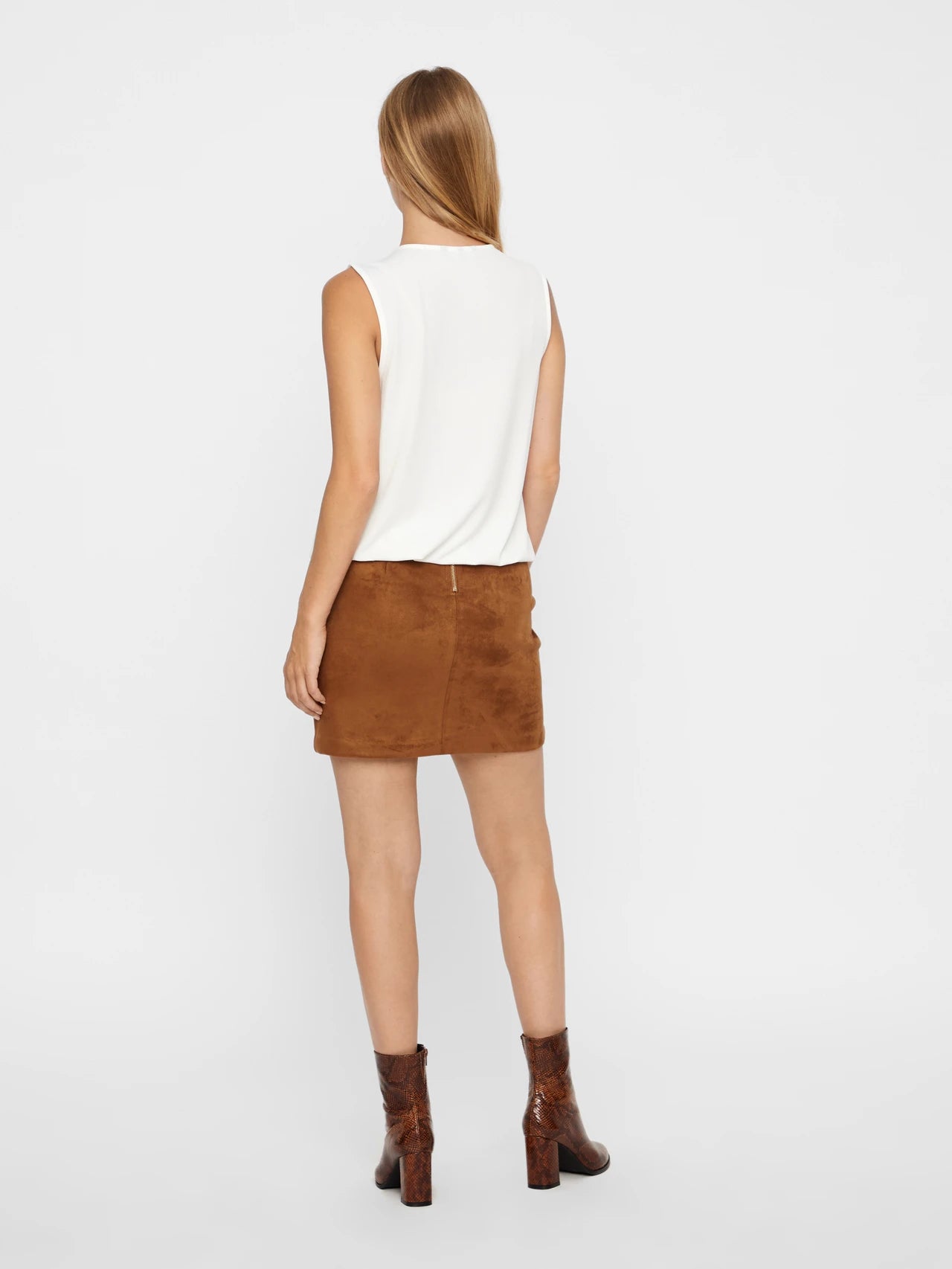 Donnadina Skirt