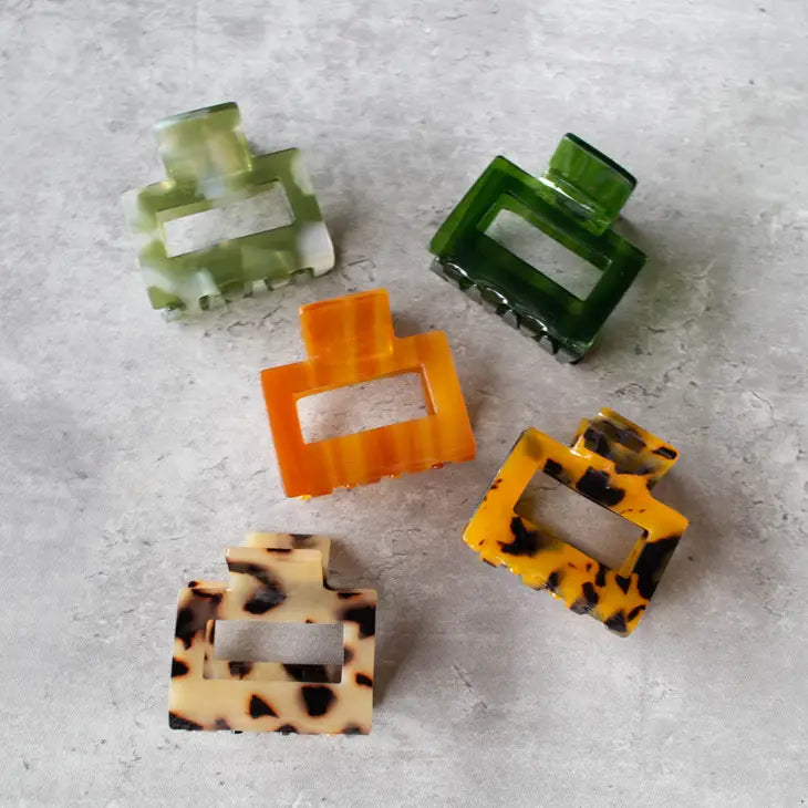 Kylie Acetate Hair Clip - Proper