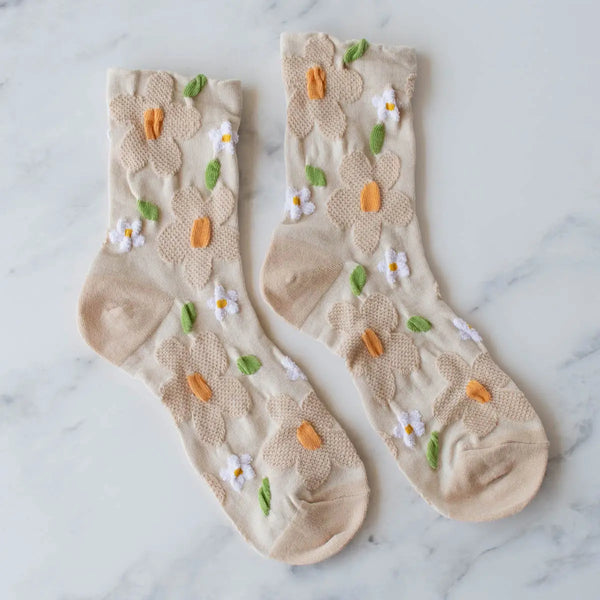 Textured Daisy Socks - Proper