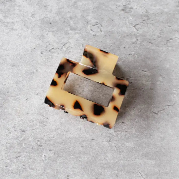Kylie Acetate Hair Clip - Proper