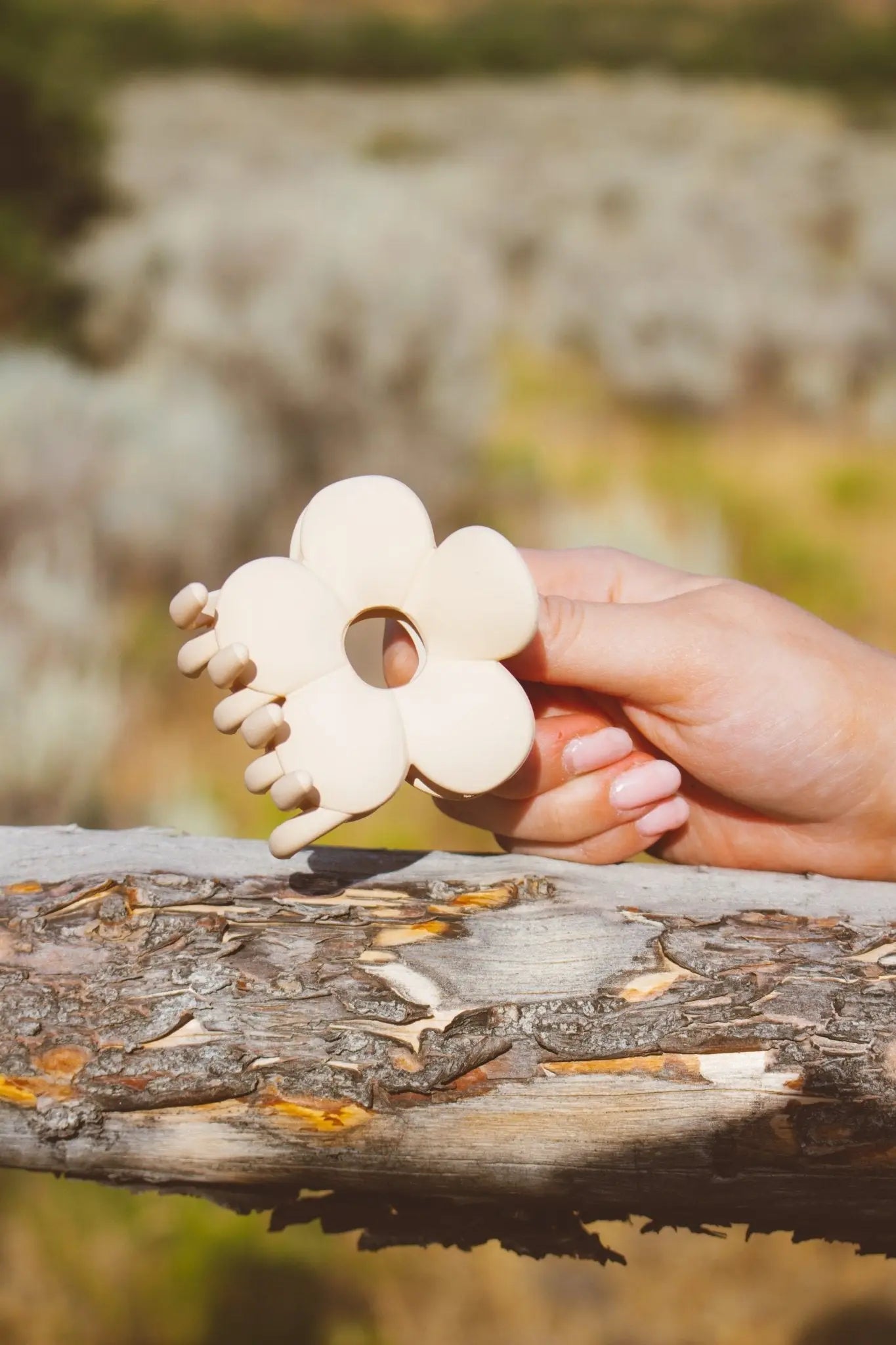 Daisy Hair Clip - Proper