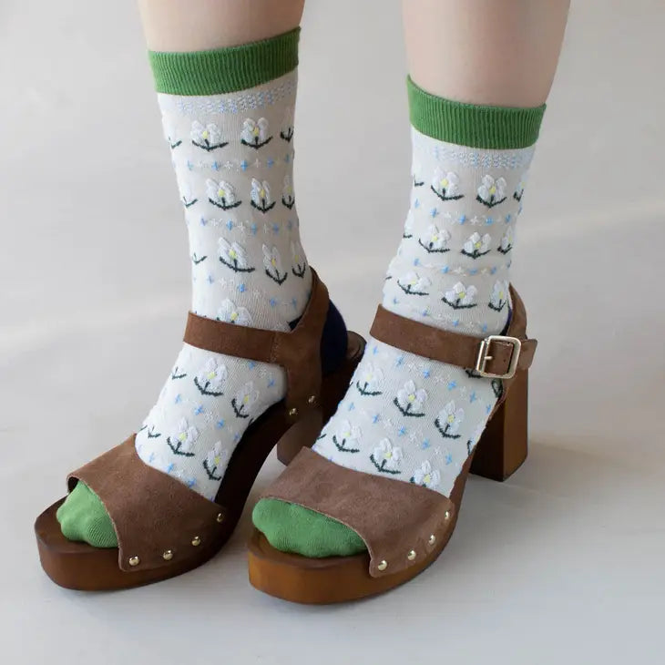 Daisy Dream Socks - Proper