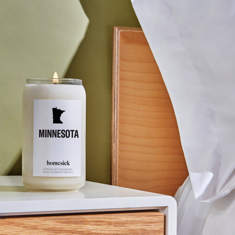 Homesick Candle - Minnesota - Proper