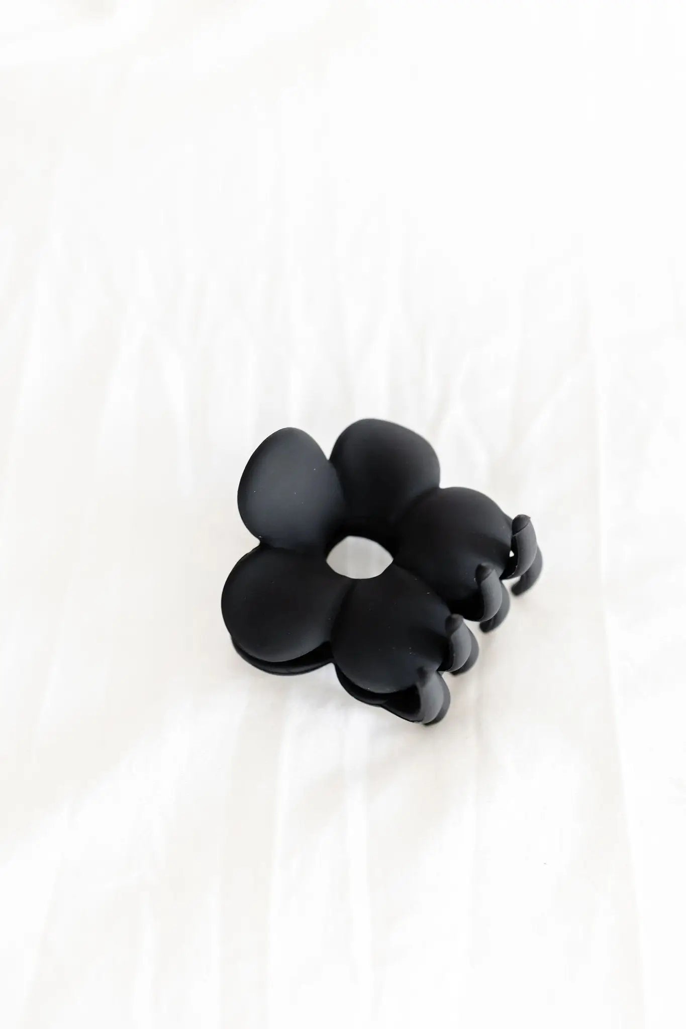 Daisy Hair Clip - Proper
