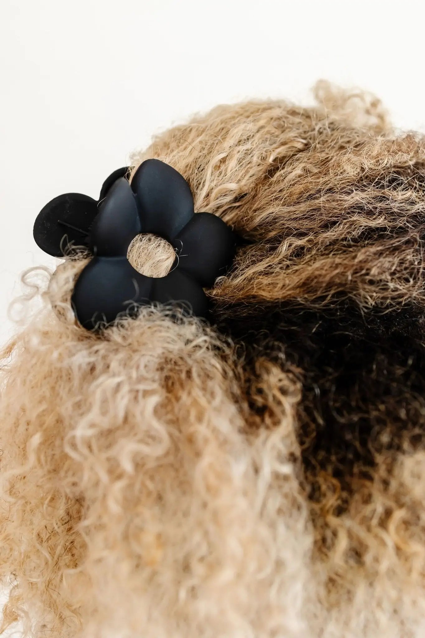 Daisy Hair Clip - Proper