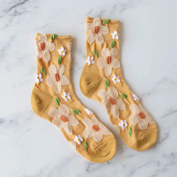 Textured Daisy Socks - Proper